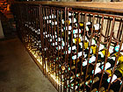 Weingestell im Restaurant